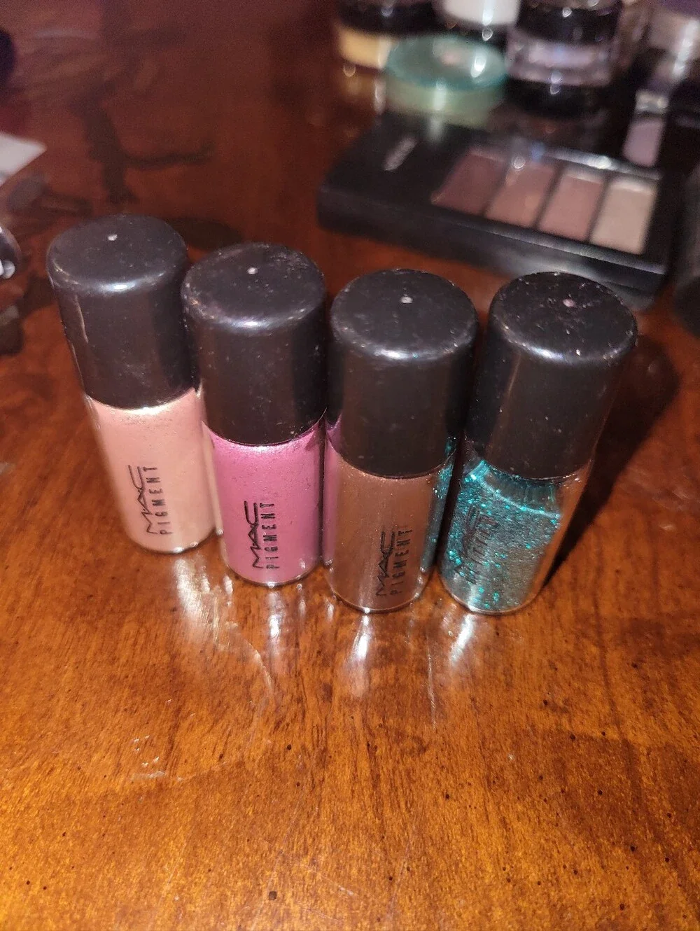 1pc Stila Eyeshadow Palette and Assorted Mineral Pigments